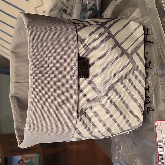 Thirty One Gifts Small Reversable Bin - Picture 3 of 3